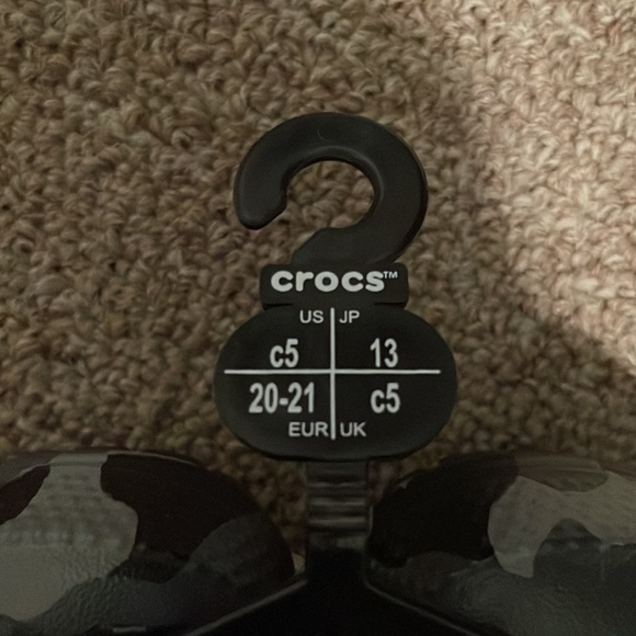 Crocs - Picture 2 of 2